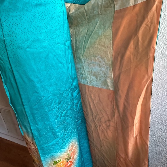 Japnese Silk Skirt - Picture 4 of 10